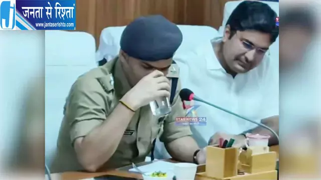 विदाई में भावुक हुए एसपी केके बिश्नोई, छलके आंसू विदाई में भावुक हुए एसपी केके बिश्नोई, छलके आंसू