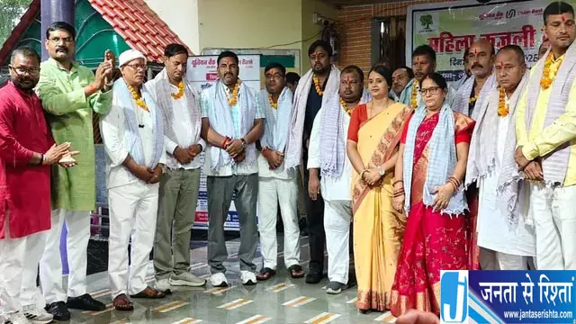 बिहार के 100 ग्रामप्रधानों ने सांसद आदर्श गांव नागेपुर का किया भ्रमण बिहार के 100 ग्रामप्रधानों ने सांसद आदर्श गांव नागेपुर का किया भ्रमण