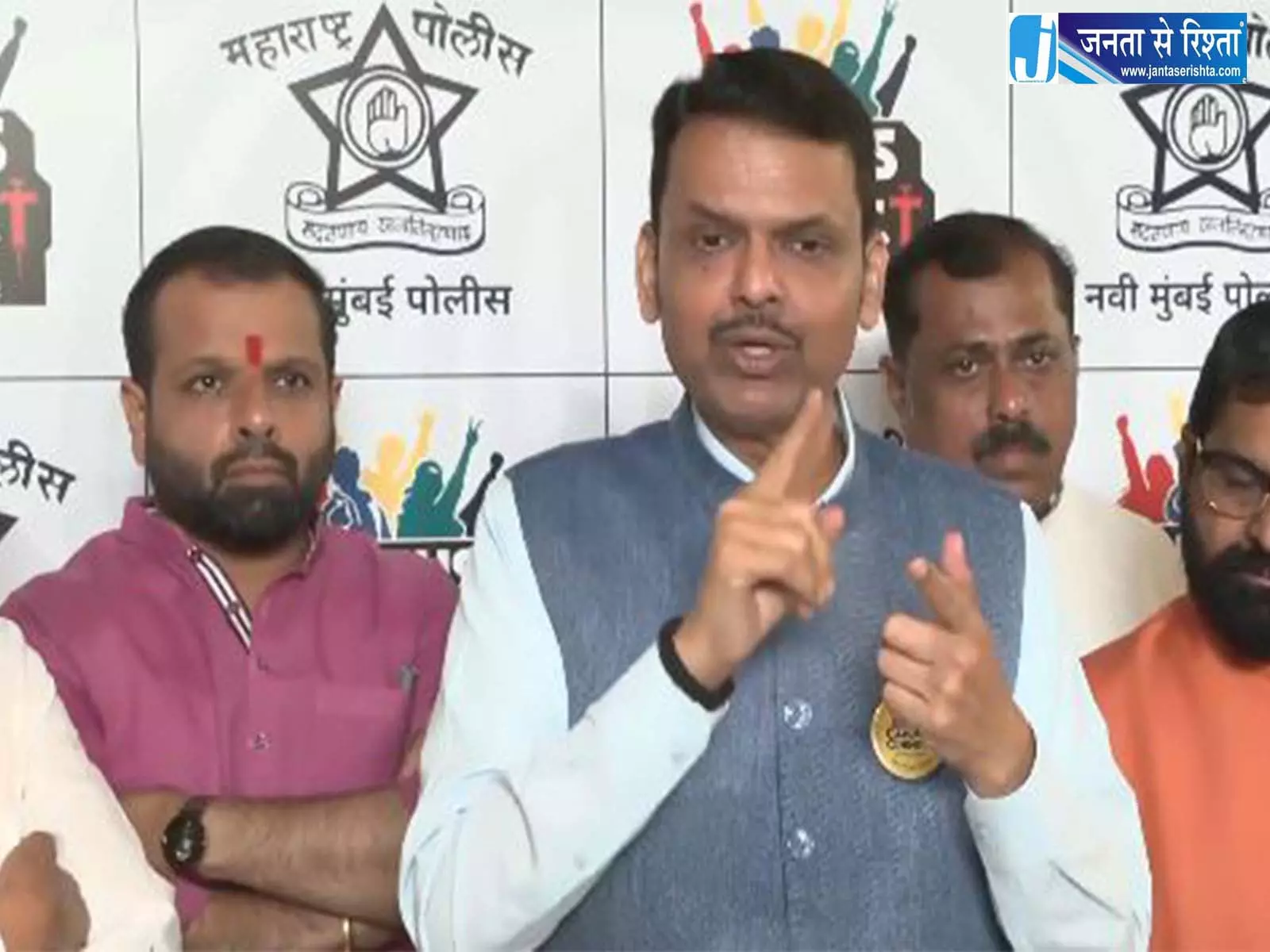 ‘छात्रों की गूंज’ पर सियासी घमासान, BJP ने उठाए सवाल ‘छात्रों की गूंज’ पर सियासी घमासान, BJP ने उठाए सवाल