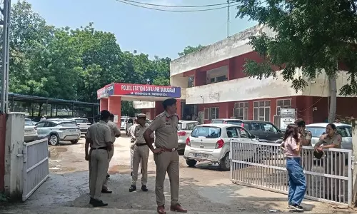मुख्यमंत्री के कार्यक्रम में व्यवधान डालने के आरोप में 9 कांग्रेस कार्यकर्ता गिरफ्तार मुख्यमंत्री के कार्यक्रम में व्यवधान डालने के आरोप में 9 कांग्रेस कार्यकर्ता गिरफ्तार