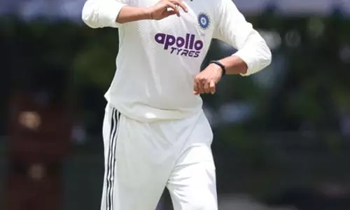 कोलंबो टेस्ट: बीसीसीआई ने कुलदीप यादव के बाहर रहने की वजह बताई कोलंबो टेस्ट: बीसीसीआई ने कुलदीप यादव के बाहर रहने की वजह बताई