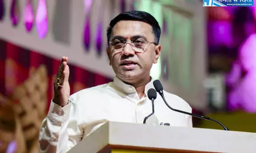 Andhra: गोवा के मुख्यमंत्री का दौरा आंध्र प्रदेश के साथ करीबी रिश्तों की संभावनाओं को उजागर करता है Andhra: गोवा के मुख्यमंत्री का दौरा आंध्र प्रदेश के साथ करीबी रिश्तों की संभावनाओं को उजागर करता है