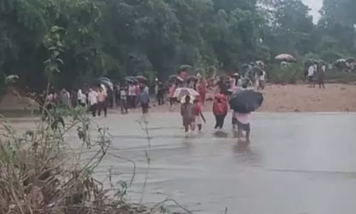 स्कूल से छुट्टी के बाद घर लौट रहे तीन मासूम घोंघा नदी में बहे, शव बरामद किए गए