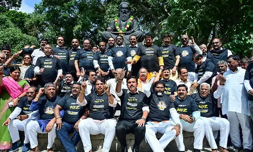 89 करोड़ के कथित घोटाले को लेकर बीजेपी का प्रदर्शन, सोमवार को विधान सौधा का घेराव 89 करोड़ के कथित घोटाले को लेकर बीजेपी का प्रदर्शन, सोमवार को विधान सौधा का घेराव