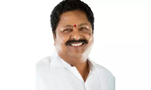 YSRCP ने करुमुरी की गिरफ्तारी की निंदा करते हुए इसे राजनीतिक प्रतिशोध बताया