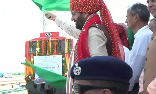 हरियाणा में लॉजिस्टिक्स हब से रवाना हुई पहली मालगाड़ी