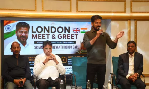 लंदन में रेवंत रेड्डी ने प्रवासियों से की अपील