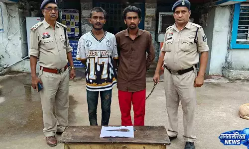 युवक पर धारदार हथियार से ताबड़तोड़ हमला, दो आरोपी गिरफ्तार