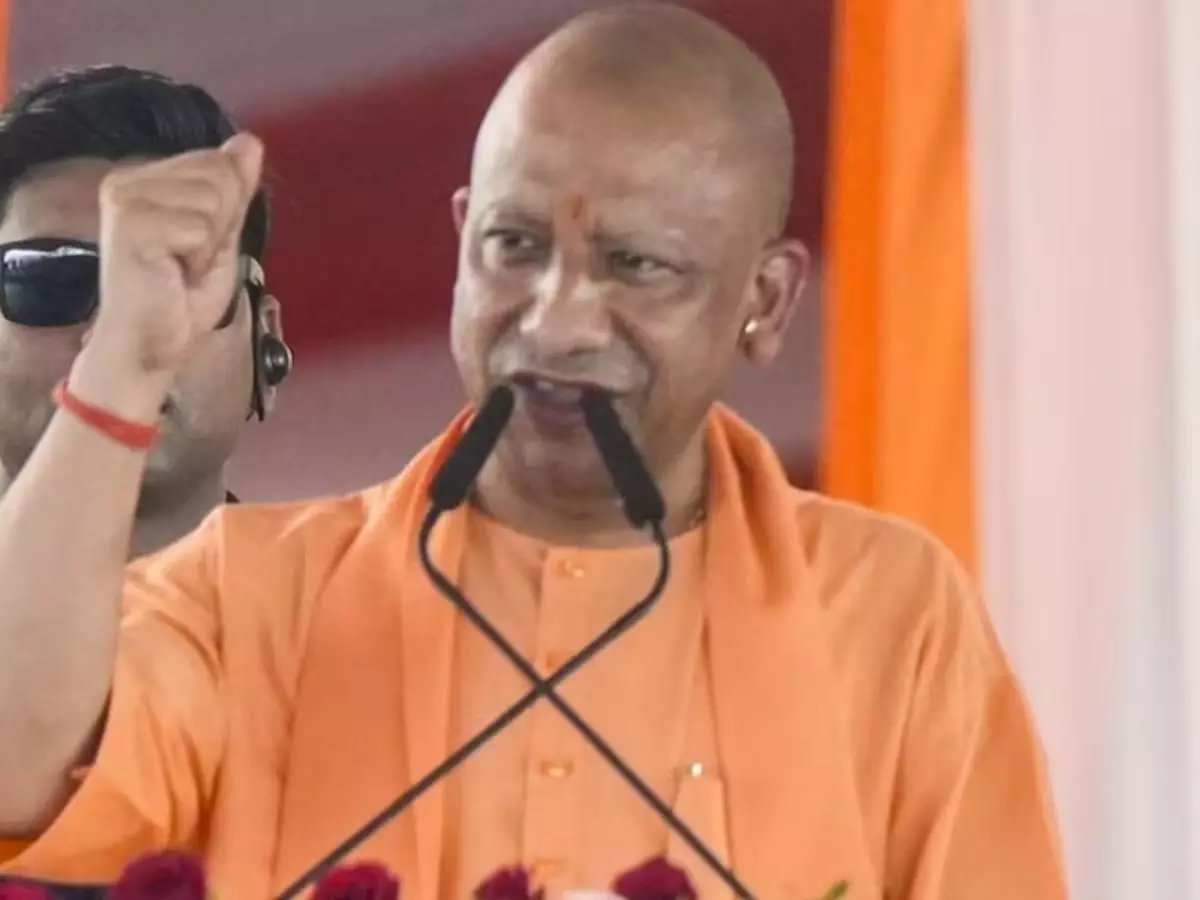सीएम योगी आदित्यनाथ रसोइयों को देंगे बड़ा तोहफा सीएम योगी आदित्यनाथ रसोइयों को देंगे बड़ा तोहफा