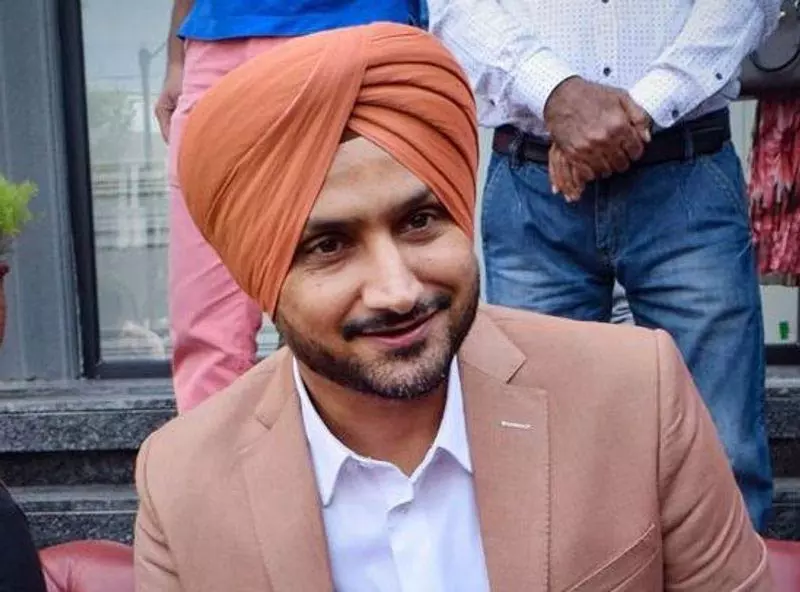 Chandigarh हरभजन ने फिर उठाया नशे का मुद्दा Chandigarh हरभजन ने फिर उठाया नशे का मुद्दा