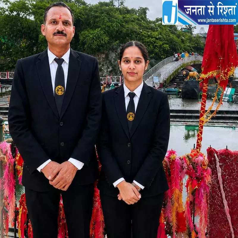 Palampur पिता बेटी ने LLB में रचा इतिहास Palampur पिता बेटी ने LLB में रचा इतिहास