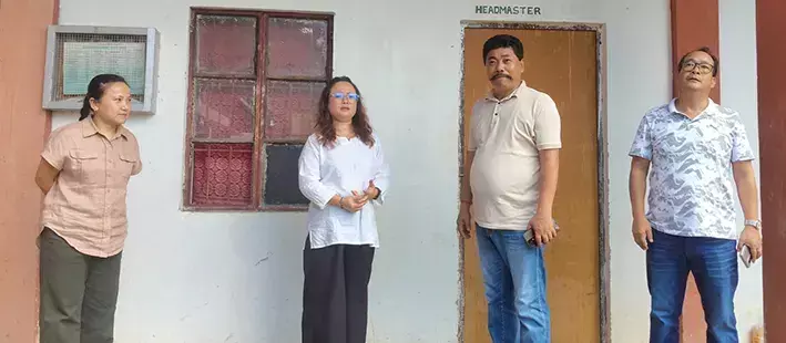 शिक्षा स्वास्थ्य और कानून व्यवस्था पर फोकस दादम में DC ने किया निरीक्षण शिक्षा स्वास्थ्य और कानून व्यवस्था पर फोकस दादम में DC ने किया निरीक्षण