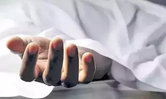 Karnataka: बेंगलुरु में ट्रांसजेंडर्स की चाकू मारकर हत्या Karnataka: बेंगलुरु में ट्रांसजेंडर्स की चाकू मारकर हत्या