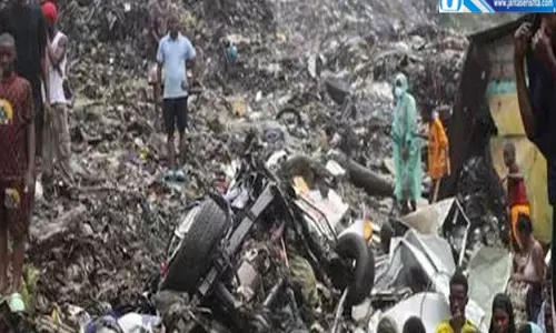 बंगाल में बर्फ फैक्ट्री से अमोनिया गैस लीक 25 लोग अस्पताल में भर्ती बंगाल में बर्फ फैक्ट्री से अमोनिया गैस लीक 25 लोग अस्पताल में भर्ती