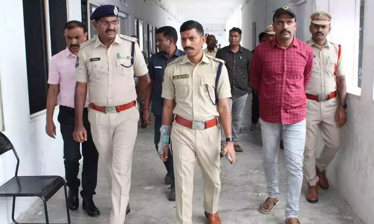 निज़ामाबाद पुलिस ने उम्मीदवारों के लिए मुफ़्त कोचिंग शुरू की निज़ामाबाद पुलिस ने उम्मीदवारों के लिए मुफ़्त कोचिंग शुरू की