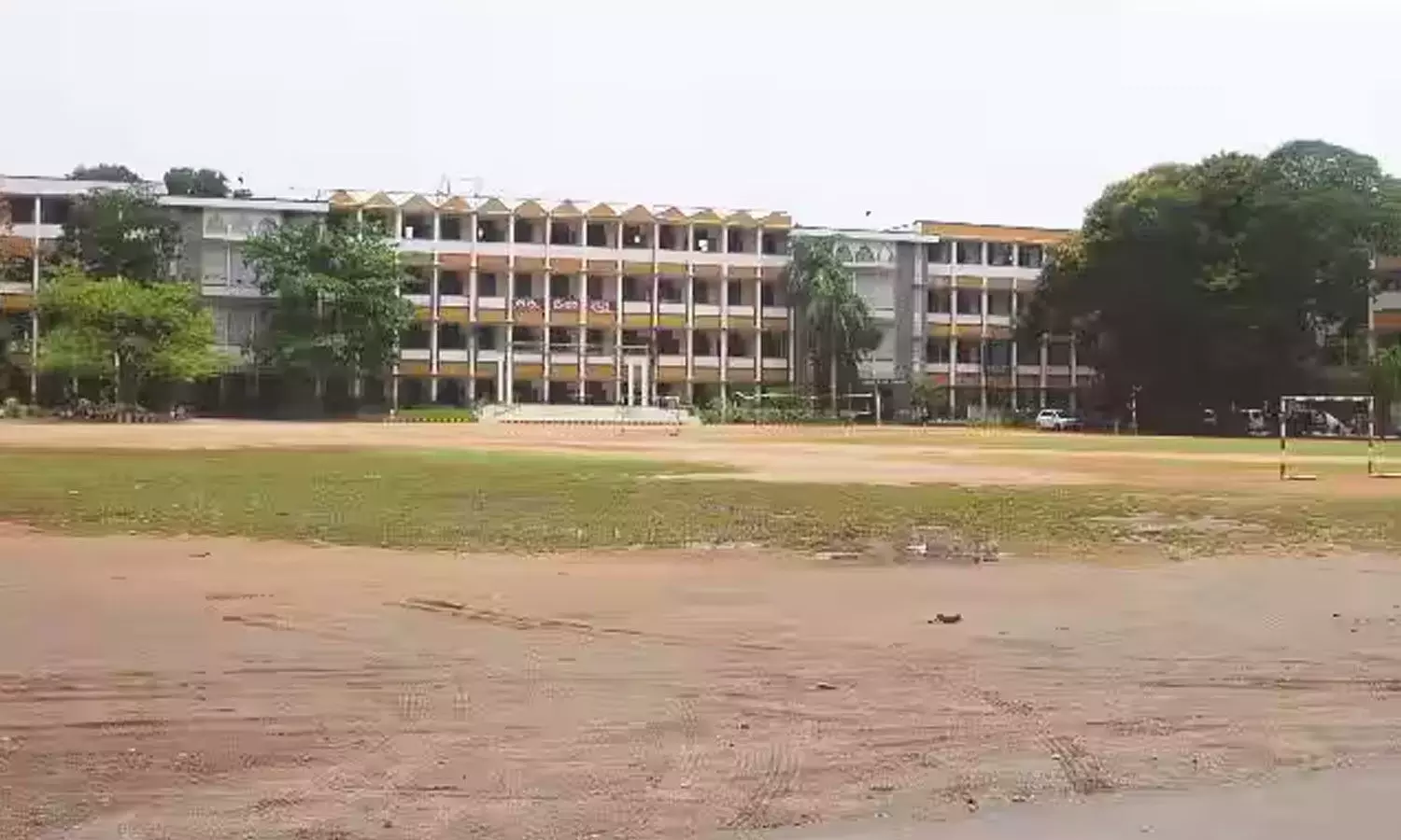 सिद्धार्थ ने दो टेक कंपनियों के साथ MoU पर साइन किए सिद्धार्थ ने दो टेक कंपनियों के साथ MoU पर साइन किए