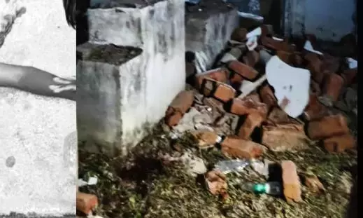 अनंतपुर हादसा: हॉस्टल के पास कंपाउंड वॉल गिरने से छात्र की मौत अनंतपुर हादसा: हॉस्टल के पास कंपाउंड वॉल गिरने से छात्र की मौत