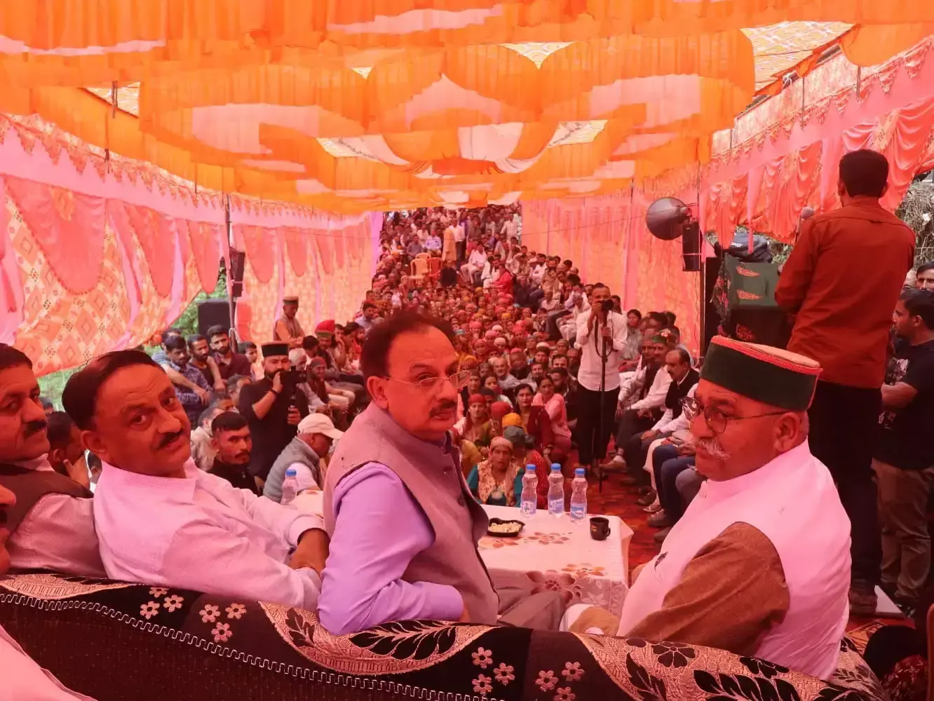 Nahan: शिलाई में विकास परियोजनाओं को मिल रहा तेजी से अमलीजामा : हर्षवर्धन चौहान