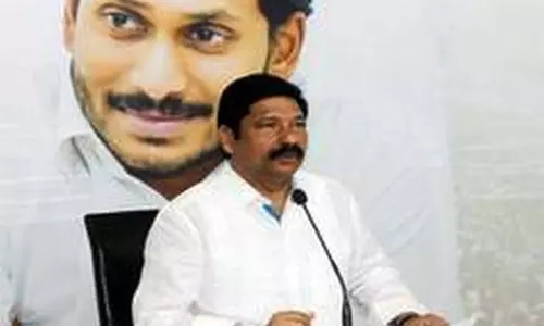 परिवारिक विवाद को राजनीति से जोड़ने पर भड़के Jogi Ramesh