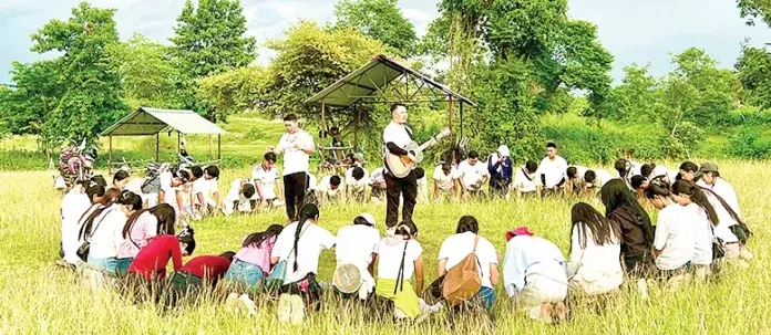 YBCD यूथ मिनिस्ट्री टू-व्हीलर राइड फेलोशिप आयोजित