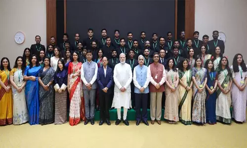 PM मोदी का युवा राजनयिकों को मंत्र PM मोदी का युवा राजनयिकों को मंत्र
