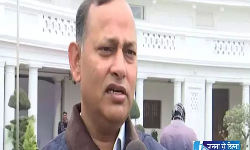 दिल्ली में इंफ्रास्ट्रक्चर प्रोजेक्ट्स की समीक्षा, PWD ने तेज की तैयारी