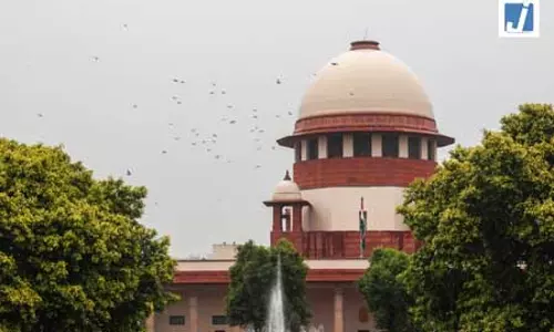 सुप्रीम कोर्ट ने हाईकोर्ट के आदेश पर लगाई रोक