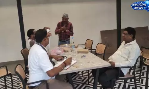 वेज ऑर्डर पर कथित रूप से परोसा नॉनवेज, हाईवे किंग होटल का वीडियो वायरल