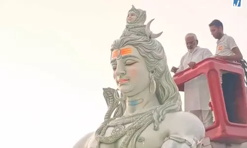 भगवान शिव की 21 फीट प्रतिमा का अनावरण, मंत्री स्वतंत्र देव सिंह ने किया उद्घाटन