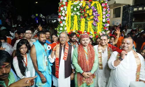 बाबा महाकाल की भव्य पालकी यात्रा में शामिल हुए सांसद बृजमोहन अग्रवाल