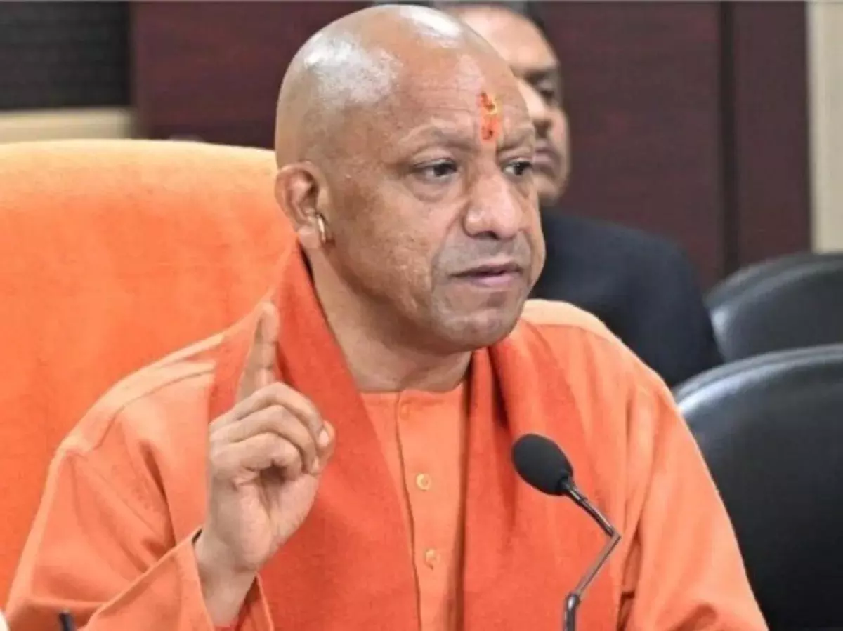 कानपुर नगर निगम में अवैध वसूली पर CM योगी सख्त कानपुर नगर निगम में अवैध वसूली पर CM योगी सख्त