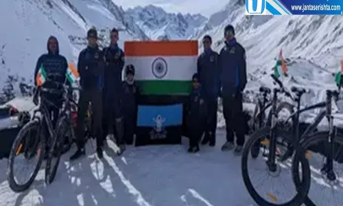 श्रीनगर से लेह तक साइकिल यात्रा पर निकला जुनूनी दल युवाओं को दी प्रेरणा