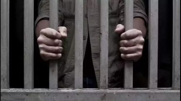 सादिक खान को ज़बरदस्ती धर्म परिवर्तन और हत्या के लिए उकसाने के आरोप में गिरफ़्तार किया गया