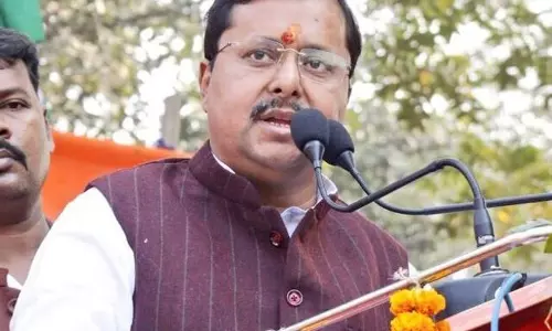 2027 चुनाव से पहले दलितों पर BJP का फोकस, नितिन नबीन ने संत रविदास को किया याद 2027 चुनाव से पहले दलितों पर BJP का फोकस, नितिन नबीन ने संत रविदास को किया याद