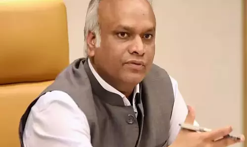 प्रियांक खड़गे का केंद्र पर हमला, इथेनॉल नीति पर सवाल