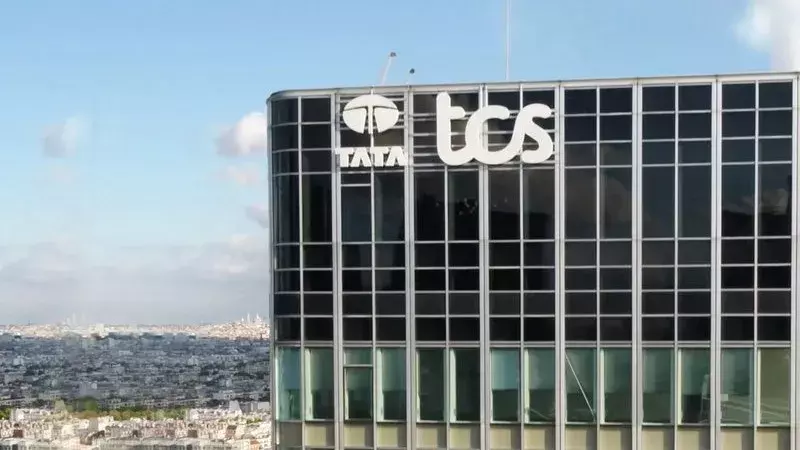 पोर्श की IT कंसल्टिंग यूनिट खरीदेगी TCS, ₹3,500 करोड़ से ज़्यादा में डील पोर्श की IT कंसल्टिंग यूनिट खरीदेगी TCS, ₹3,500 करोड़ से ज़्यादा में डील