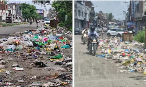Kathua: कठुआ में सफाई कर्मचारियों की हड़ताल से बिगड़े हालात, गंदगी का अंबार