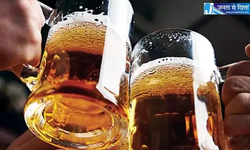 Telangana: जुबली हिल्स पब में शराब पीते हुए छह नाबालिग पकड़े गए Telangana: जुबली हिल्स पब में शराब पीते हुए छह नाबालिग पकड़े गए