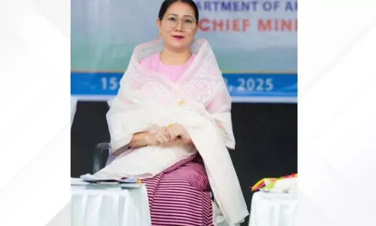 मणिपुर का नाम रोशन: प्रोफ़ेसर लीलाबती देवी को मिलेगा राष्ट्रीय शिक्षक पुरस्कार मणिपुर का नाम रोशन: प्रोफ़ेसर लीलाबती देवी को मिलेगा राष्ट्रीय शिक्षक पुरस्कार