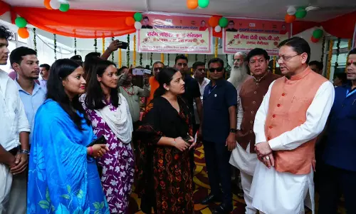 त्योहारों में स्थानीय उत्पादों की खरीद को दें प्राथमिकता: मुख्यमंत्री धामी त्योहारों में स्थानीय उत्पादों की खरीद को दें प्राथमिकता: मुख्यमंत्री धामी