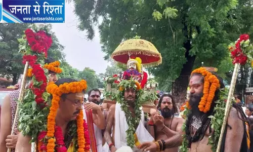 चंद्रमौलीश्वर स्वरूप में सपरिवार सारनाथ पहुंचे बाबा विश्वनाथ