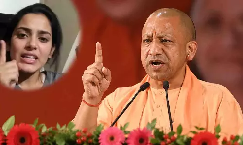 PM मोदी की मां पर अभद्र टिप्पणी करने वाली लड़की पर बोले CM योगी PM मोदी की मां पर अभद्र टिप्पणी करने वाली लड़की पर बोले CM योगी