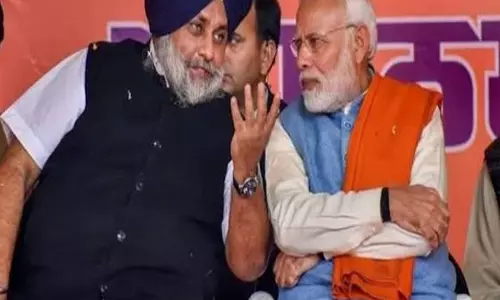 BJP और अकाली दल की दोस्ती पर फिर चर्चा चुनाव से पहले क्यों बढ़ी हलचल BJP और अकाली दल की दोस्ती पर फिर चर्चा चुनाव से पहले क्यों बढ़ी हलचल