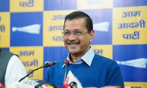 पंजाब-गुजरात के स्कूलों को लेकर AAP-BJP में सियासी घमासान