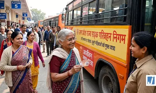 योगी सरकार का बड़ा तोहफा, बुजुर्ग महिलाओं को रोडवेज बसों में उम्रभर फ्री सफर योगी सरकार का बड़ा तोहफा, बुजुर्ग महिलाओं को रोडवेज बसों में उम्रभर फ्री सफर