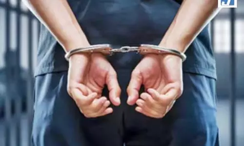 सीबीआई को बड़ी सफलता, बैंक धोखाधड़ी के मामलों में दो घोषित अपराधी गिरफ्तार सीबीआई को बड़ी सफलता, बैंक धोखाधड़ी के मामलों में दो घोषित अपराधी गिरफ्तार