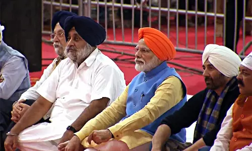 पंजाब चुनाव से पहले BJP-SAD गठबंधन की वापसी के संकेत पंजाब चुनाव से पहले BJP-SAD गठबंधन की वापसी के संकेत