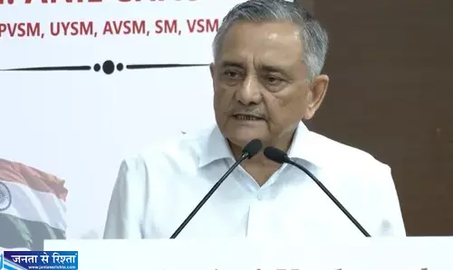 कैसे बदला मिशन का प्लान ऑपरेशन सिंदूर में भोलारी एयरबेस पर हमले की कहानी कैसे बदला मिशन का प्लान ऑपरेशन सिंदूर में भोलारी एयरबेस पर हमले की कहानी