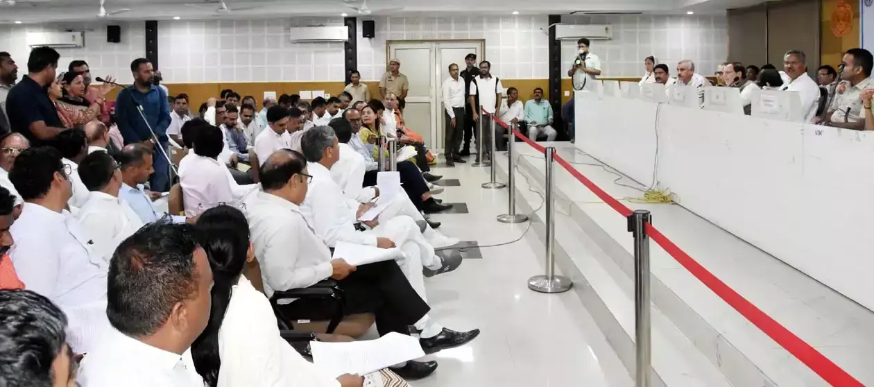 Hisar: ऐरन गोल्ड सुक प्रोजेक्ट की जांच को लेकर बड़ा निर्देश, अधिकारी बदलने को कहा Hisar: ऐरन गोल्ड सुक प्रोजेक्ट की जांच को लेकर बड़ा निर्देश, अधिकारी बदलने को कहा