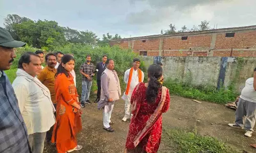 मंत्री रामविचार नेताम ने किया पोस्ट मैट्रिक आदिवासी कन्या छात्रावास का आकस्मिक निरीक्षण मंत्री रामविचार नेताम ने किया पोस्ट मैट्रिक आदिवासी कन्या छात्रावास का आकस्मिक निरीक्षण